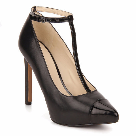 BLACK STILETTOS